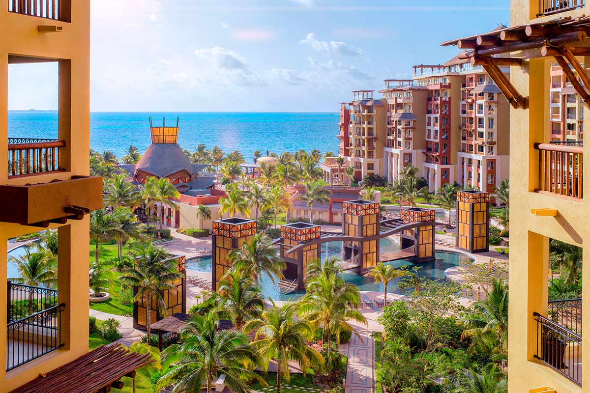 Spend New Year’s Eve at an All-Inclusive Resort in Cancun