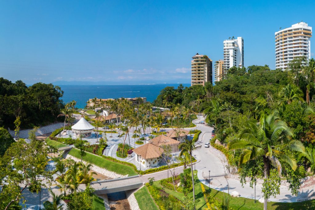 tierraluna-gardens-at-garza-blanca-preserve